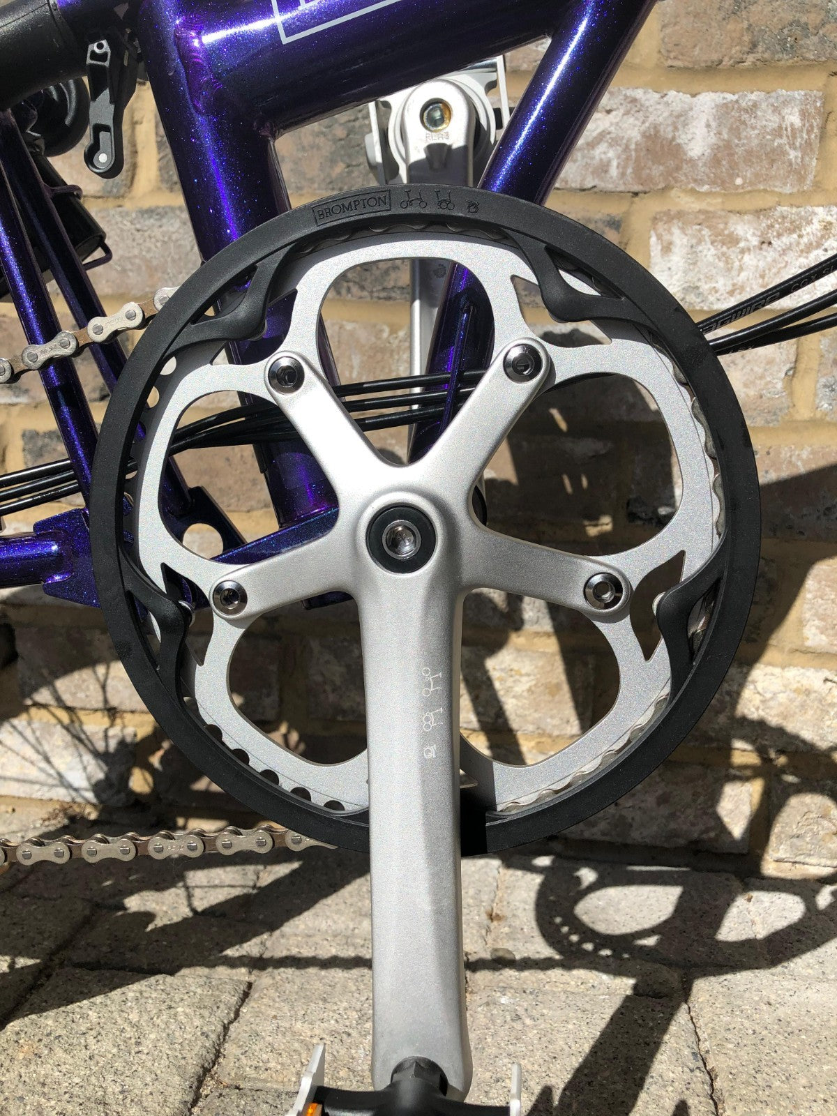Brompton Metallic Purple M6L - SUPER RARE - WORLDWIDE SHIPPING - A+ Condition