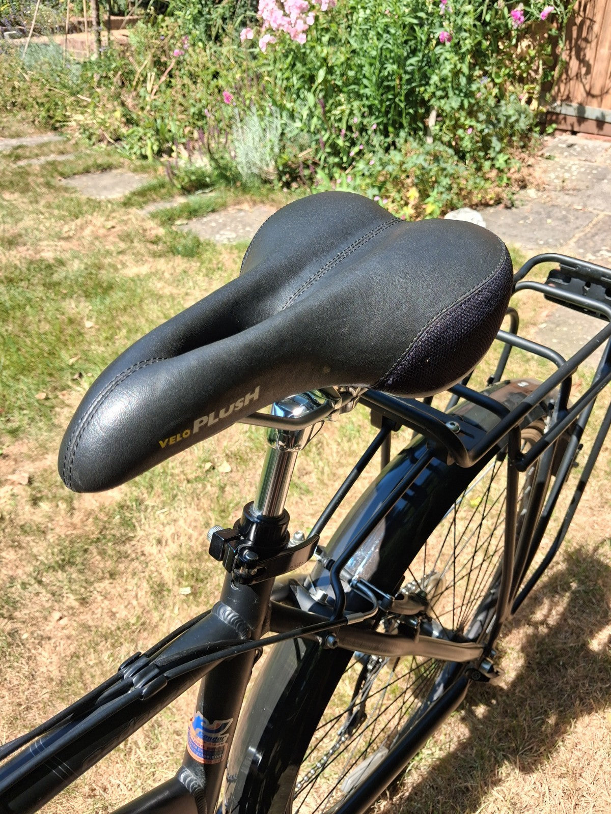 Dahon Cadenza Joe Murray Folding Bike (M), 26" wheels Touring spec., low gears