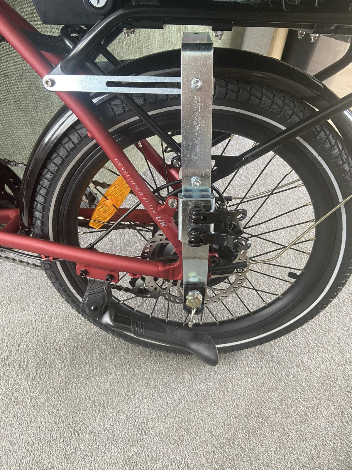 BIKE TO TRICYCLE CONVERSION KIT-DUTCH ENGINEERED- SWINGINGWHEELS/DOUBLE TWELVES