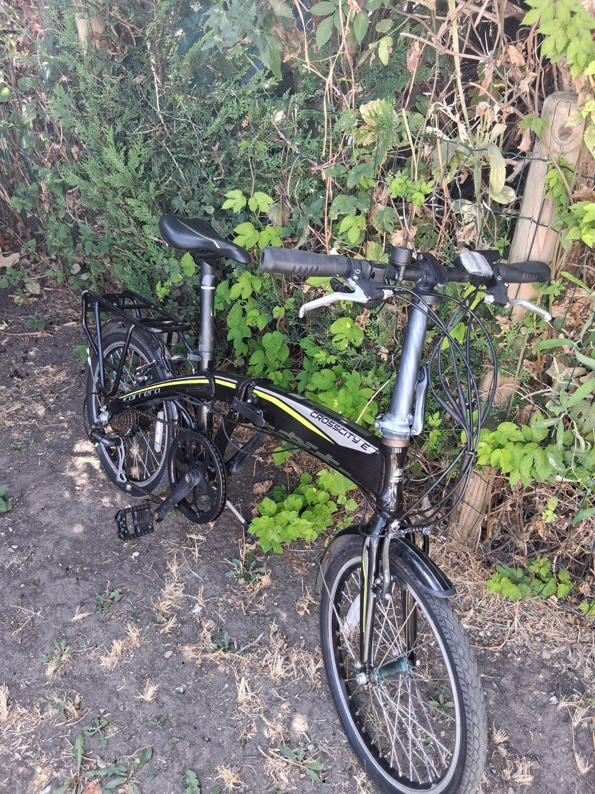 Carrera Crosscity E Folding Bike