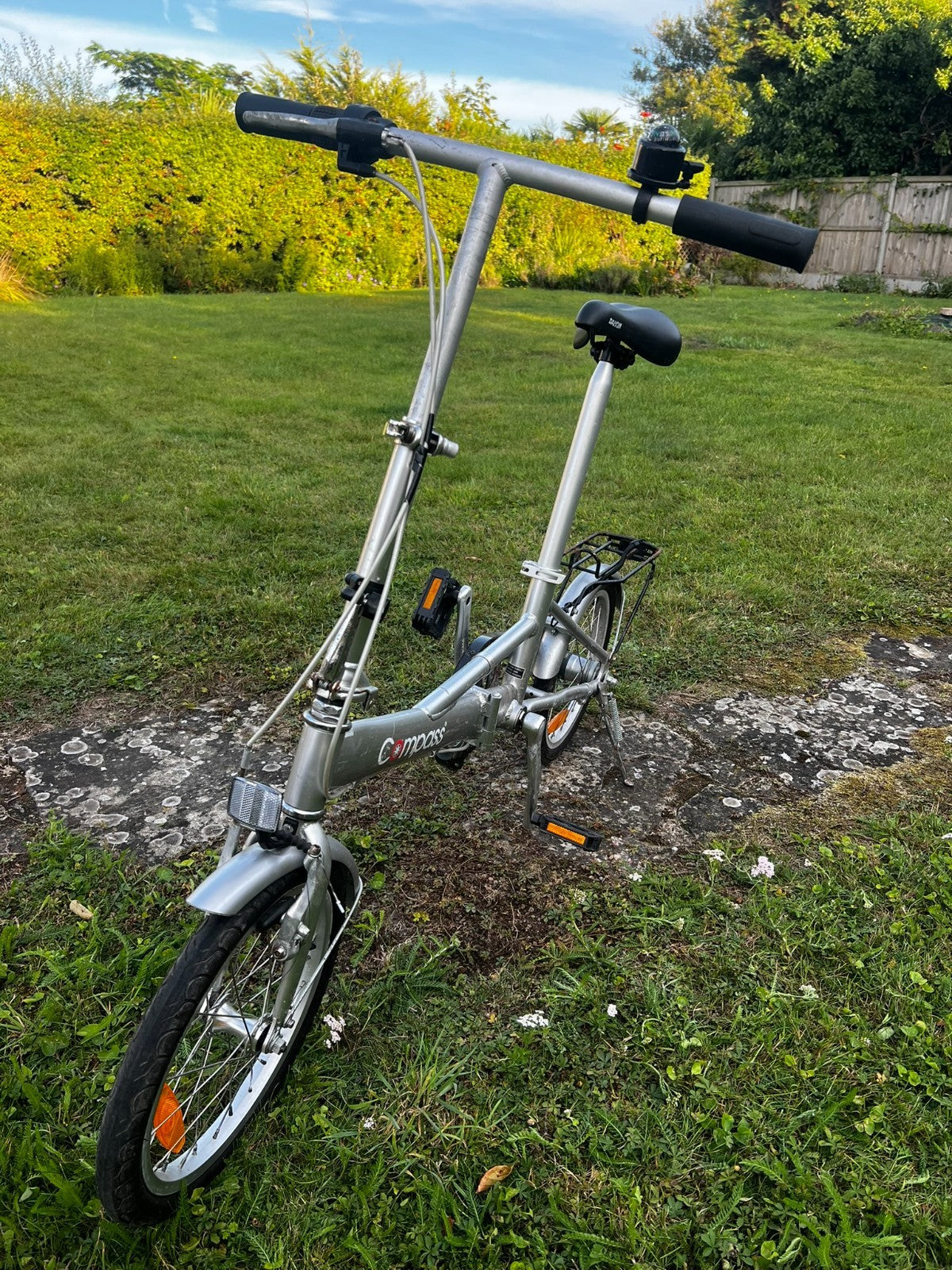 3 speed Compass folding bike (commuter, caravan or boat bike) , kickstand & rack