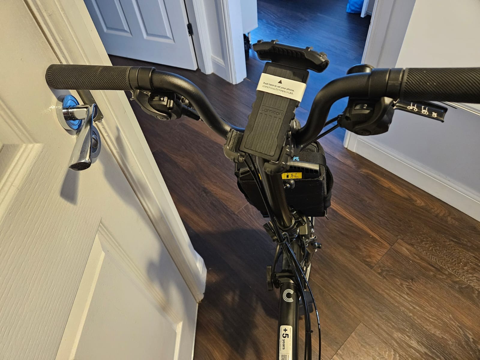 Brompton Electric C Line Explore, 6-Speed, Black, High Handlebar 2023