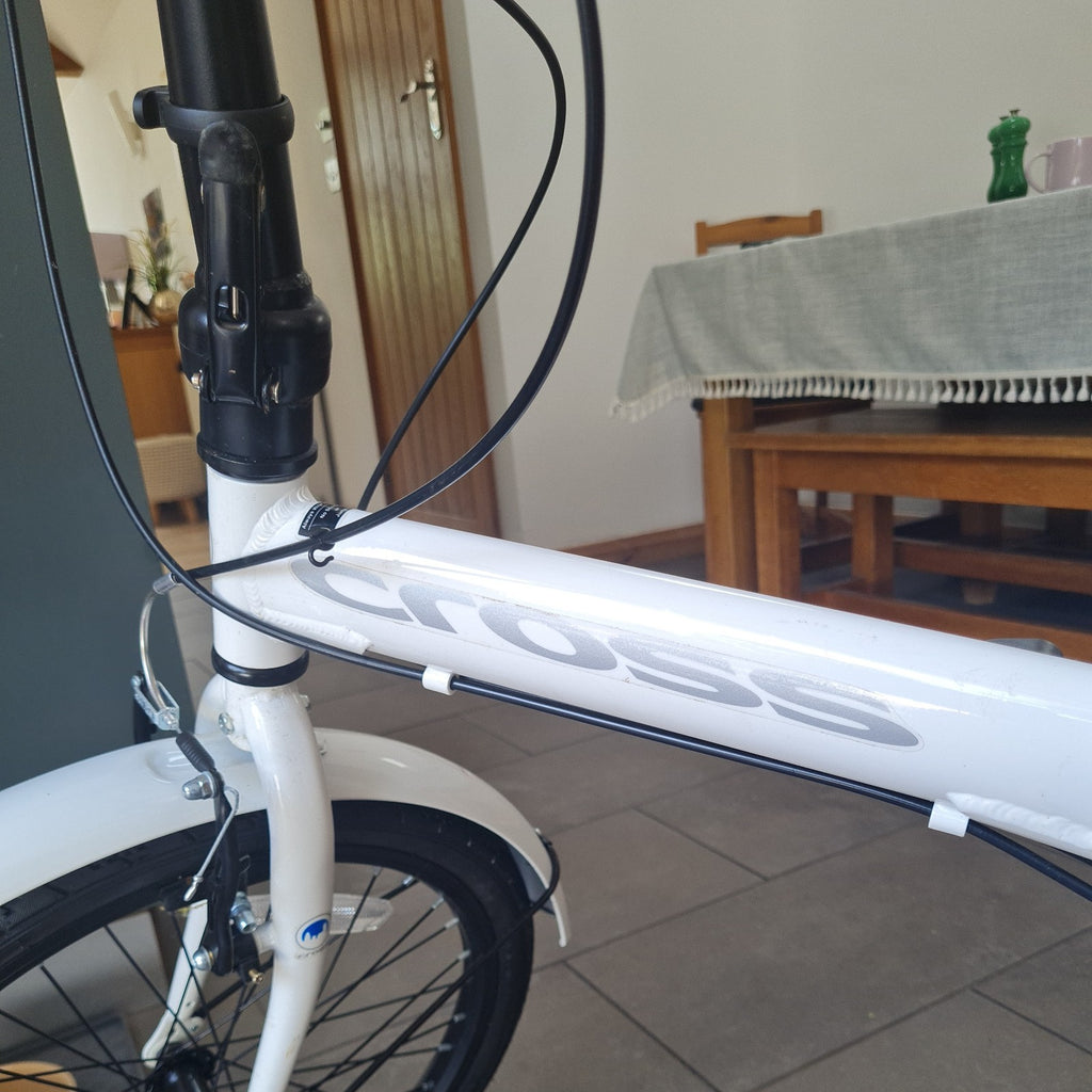 Cross CRF300 Folding Bike 20-inch Unisex White Wheel,pristine Condition
