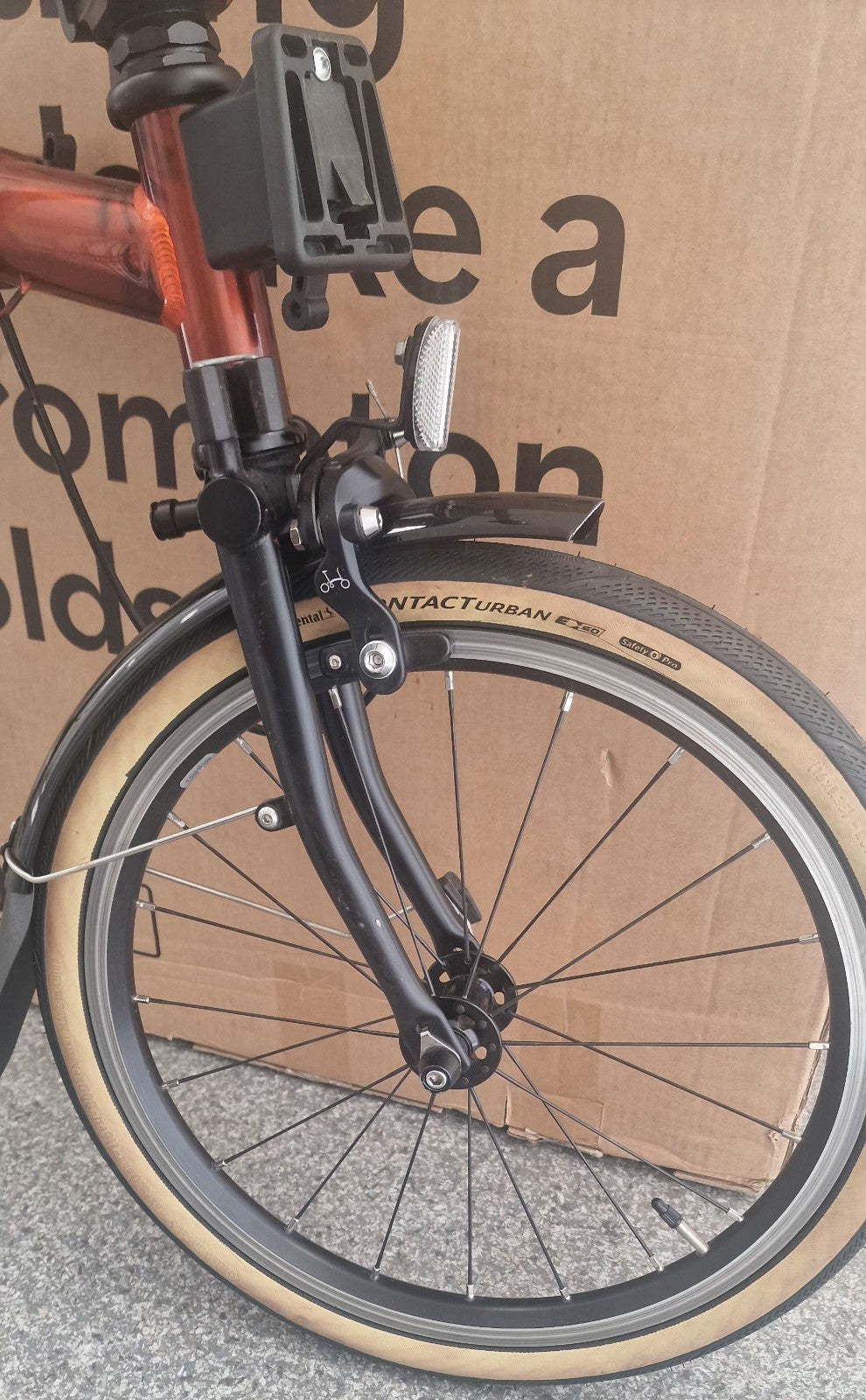 Brompton P Line 12 speed FLAME LACQUER + roller. Low £$🌎 Post📦🛫📮.RRP£2679