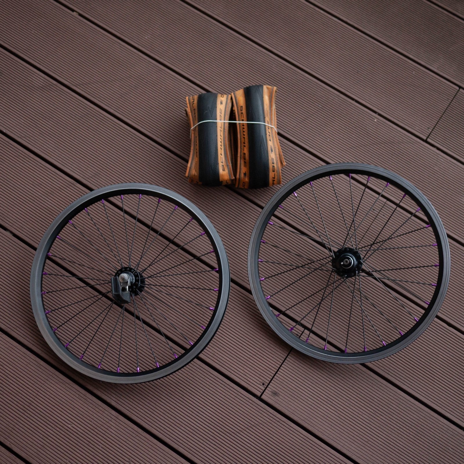 Brompton 1/2 speed Black Edition Superlight Wheelset Schwalbe One Tan Wall