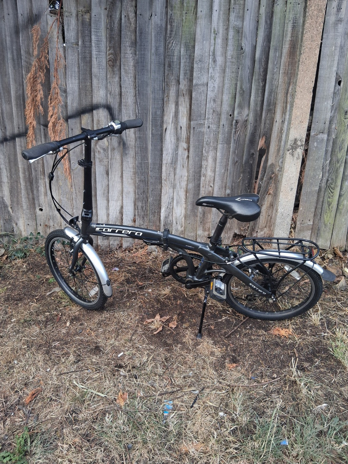 Raleigh Evo Two Folding Bike 20 Wheels Excellent Condition Collection Only
