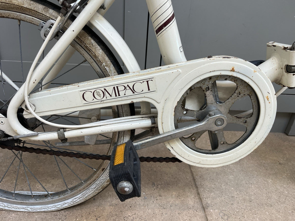 Vintage Raleigh Compact Folding Bike 20in White Mudguards Rear Rack Kickstand