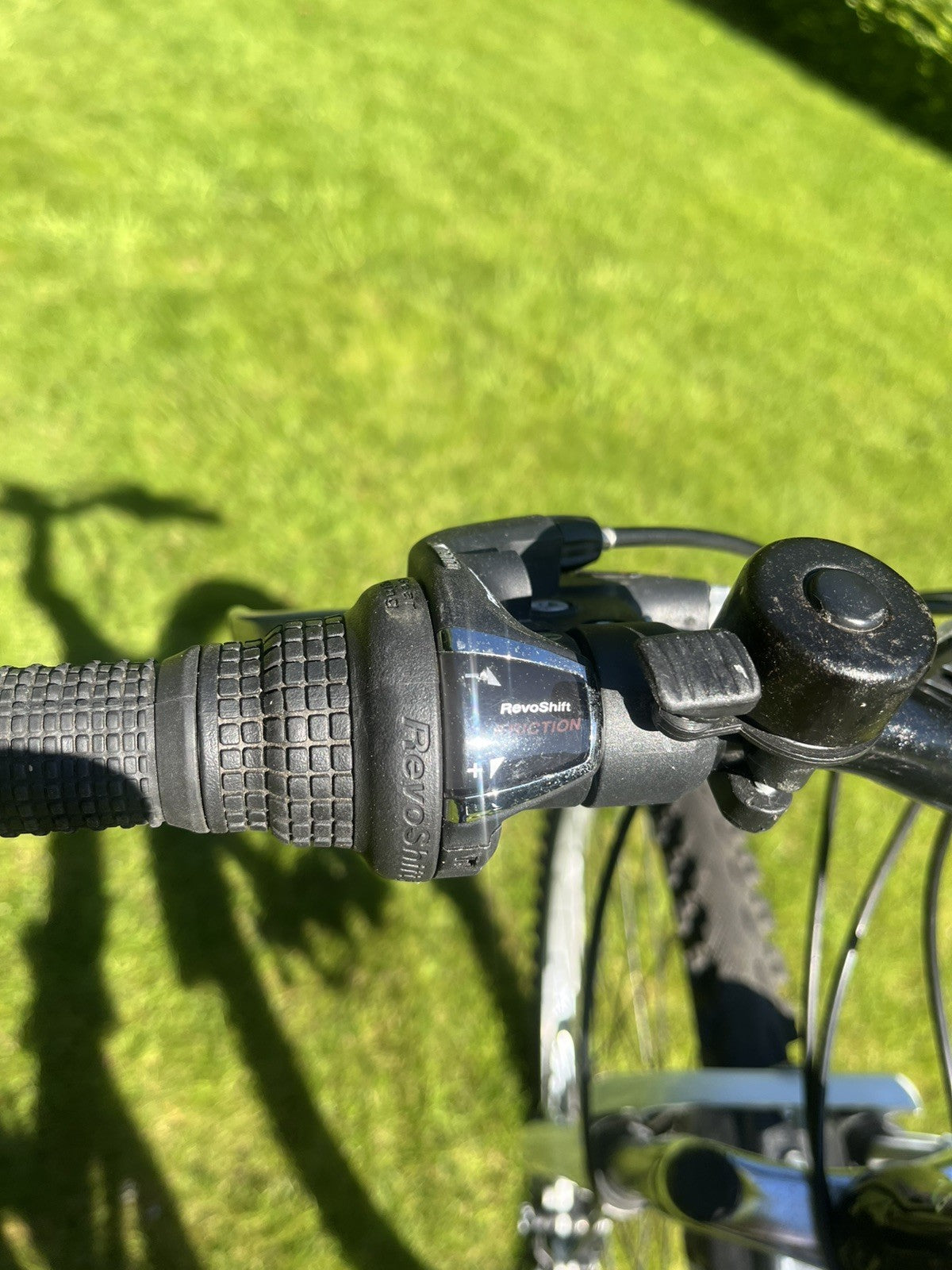 FOLDING Mountain Bike Ecosmo of 26" Wheel 21 Speed Shimano FANTASTIC CONDITION