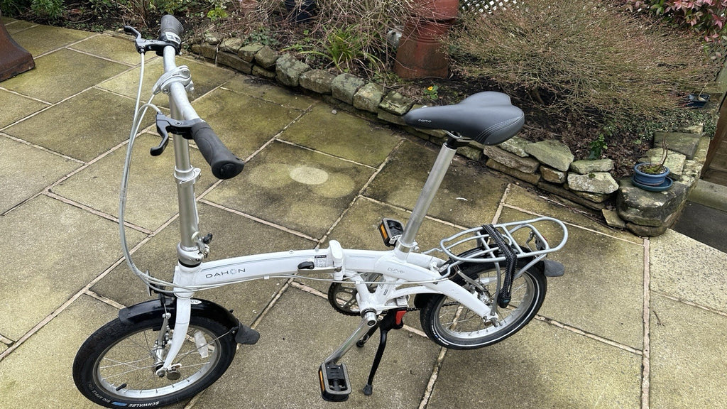 Dahon Curve D3 Folding Bike 16" Wheel - 3 speed