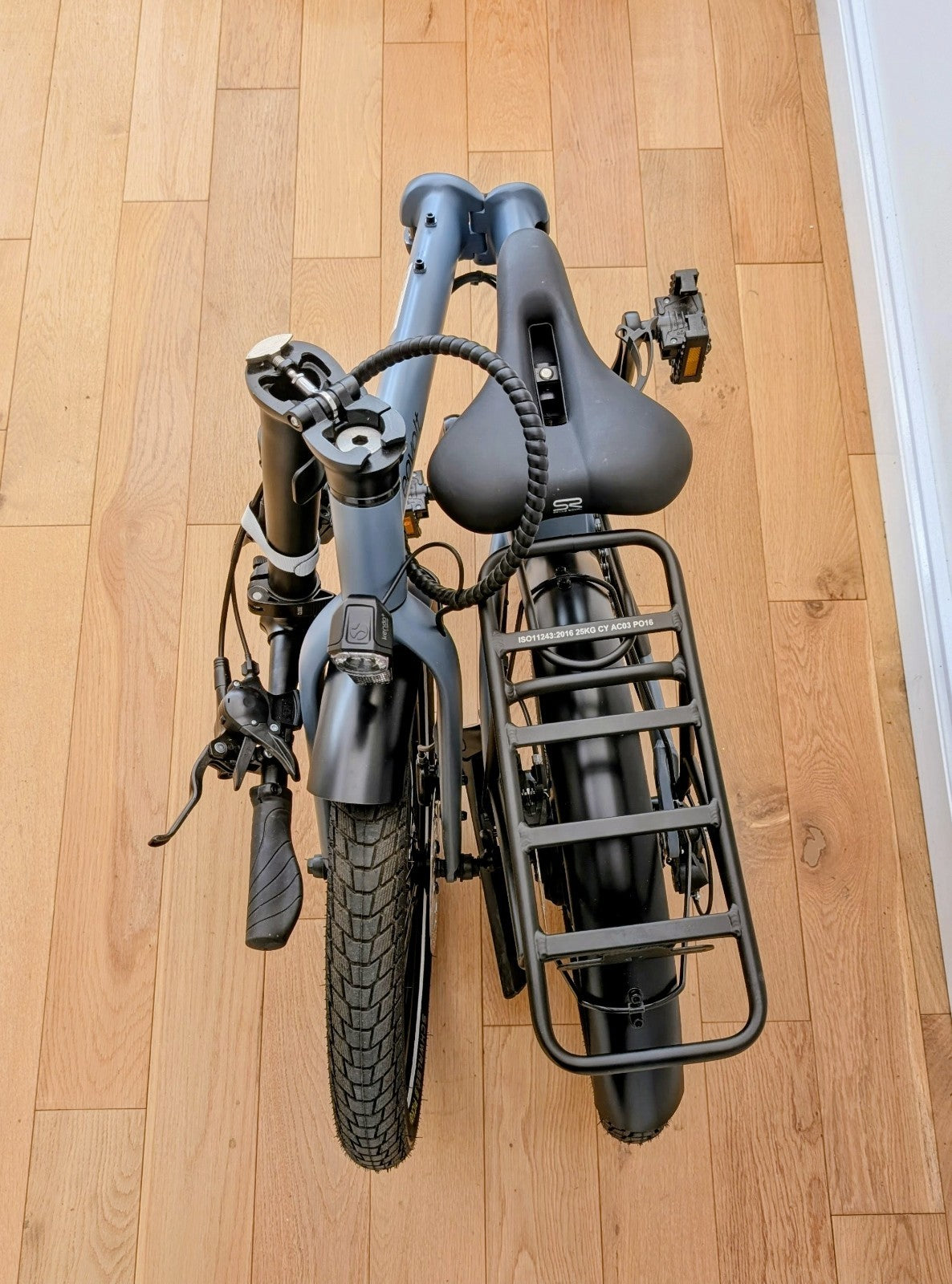 Eovolt Afternoon 20" Folding Bike 7 Speed - Excellent Condition