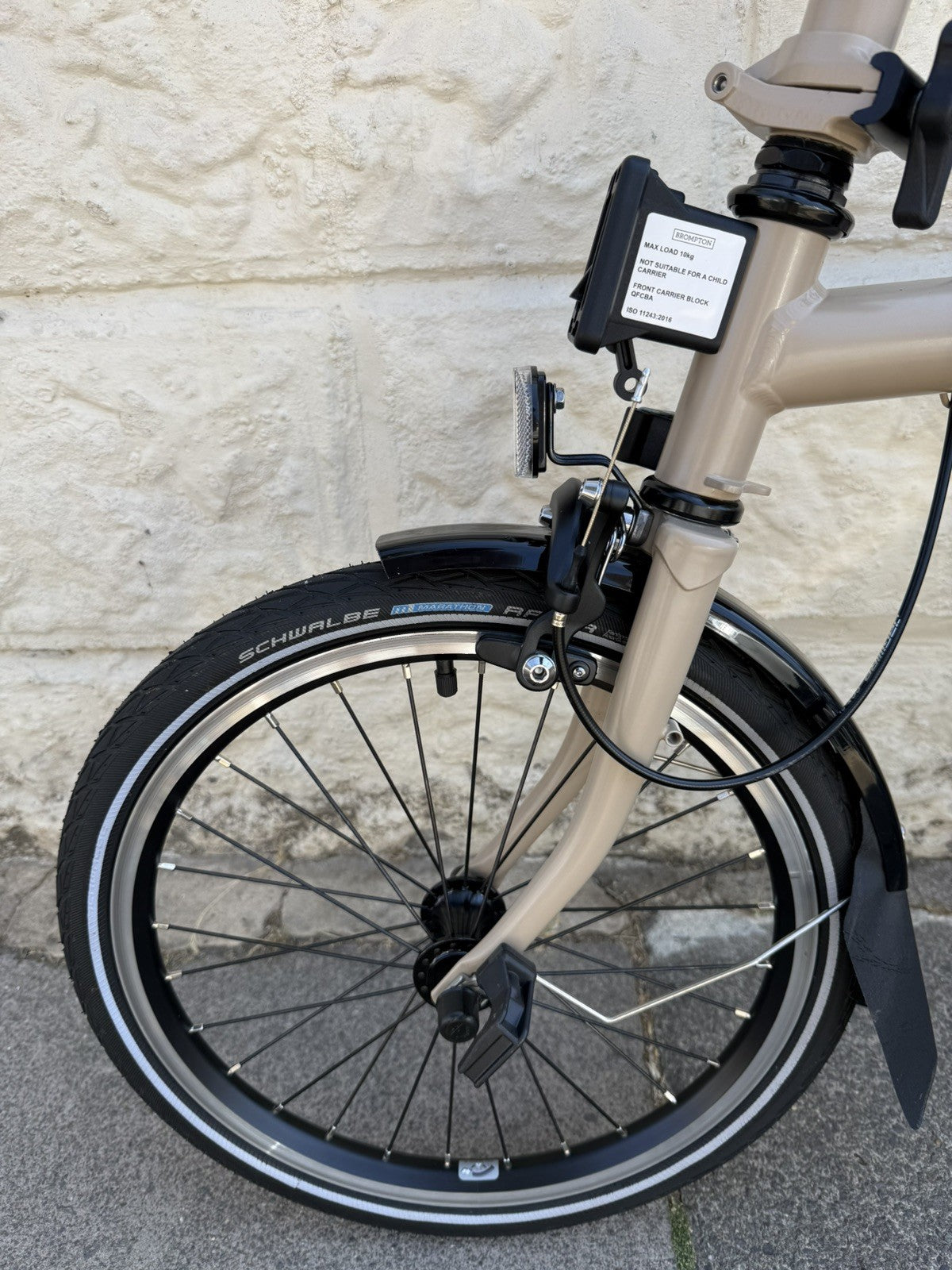 Brompton C Line Explore 2024 Folding Bike 6-Speed, Mid-Bar (Colour: Dune Sand)