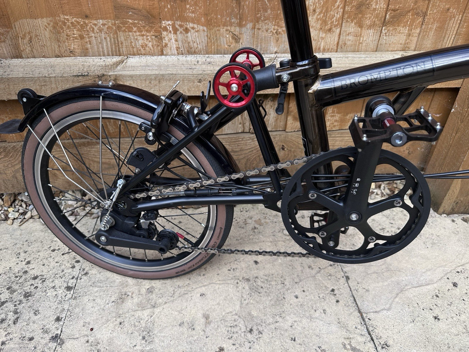 Brompton C Line 6-Speed Black Lacquer Edition Low Bar
