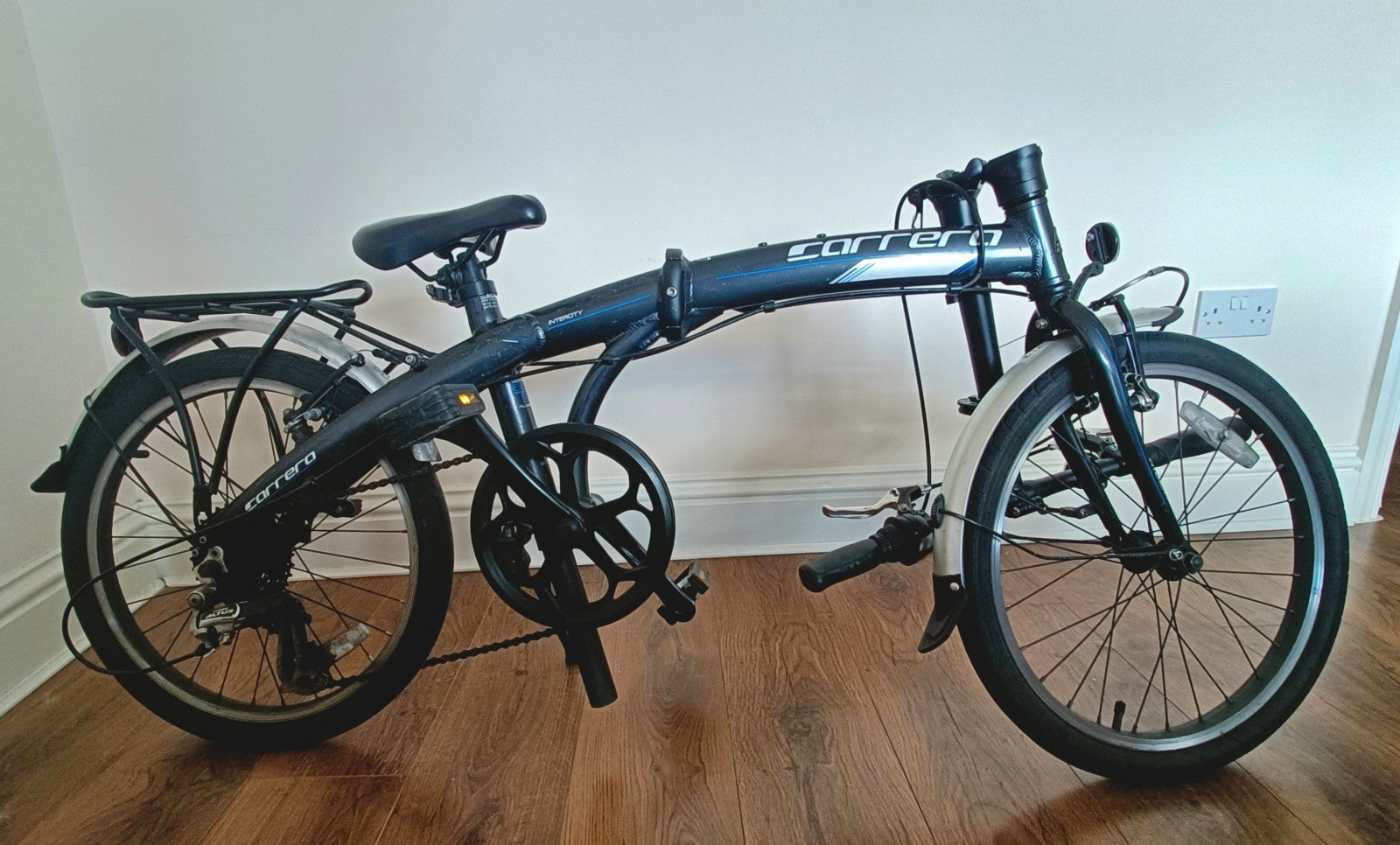 Carrera Intercity Folding Bicycle (bike, used)