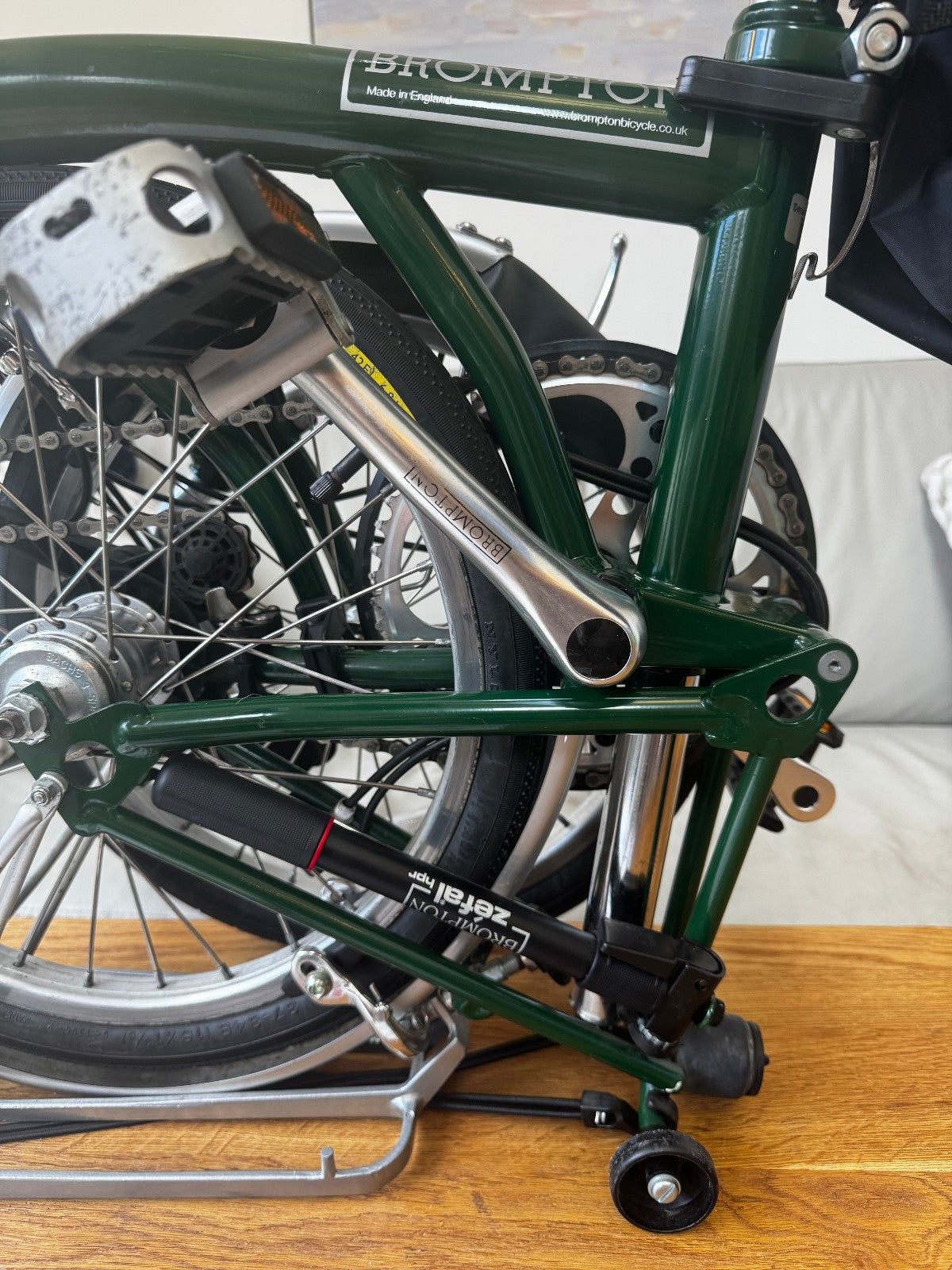 Classic 6-Speed Brompton Folding Bicycle B - Racing Green - MINT