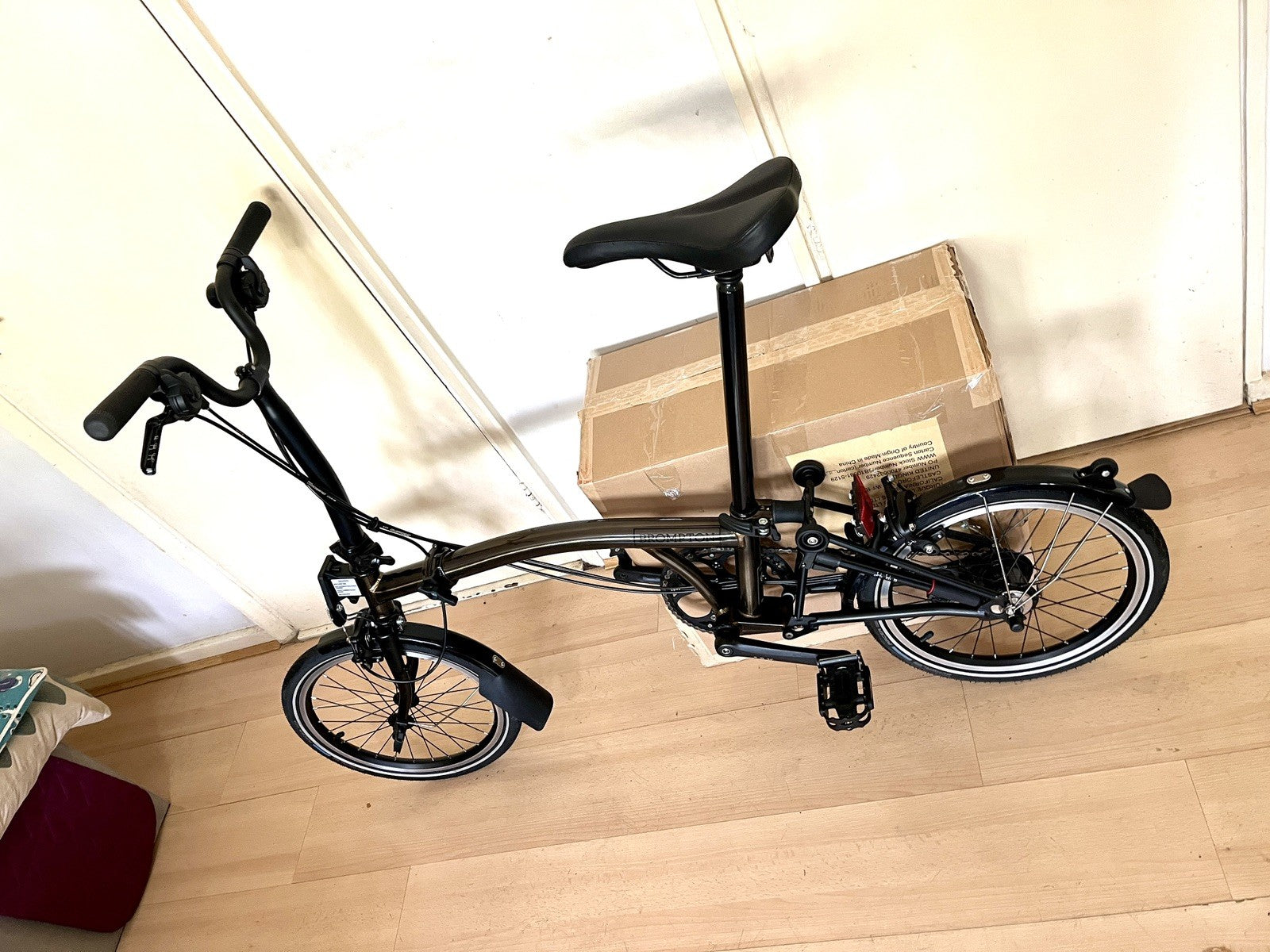 Brompton C Line Explore, 6-Speed, Black Lacquer, Black Ed, One Size Handlebar