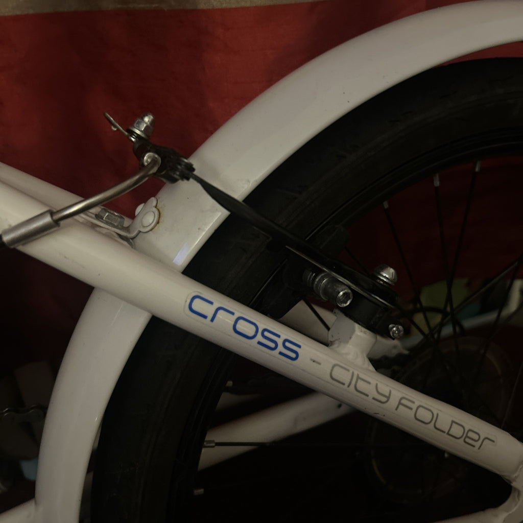 Cross CRF300 alloy folding bike 20in white colour