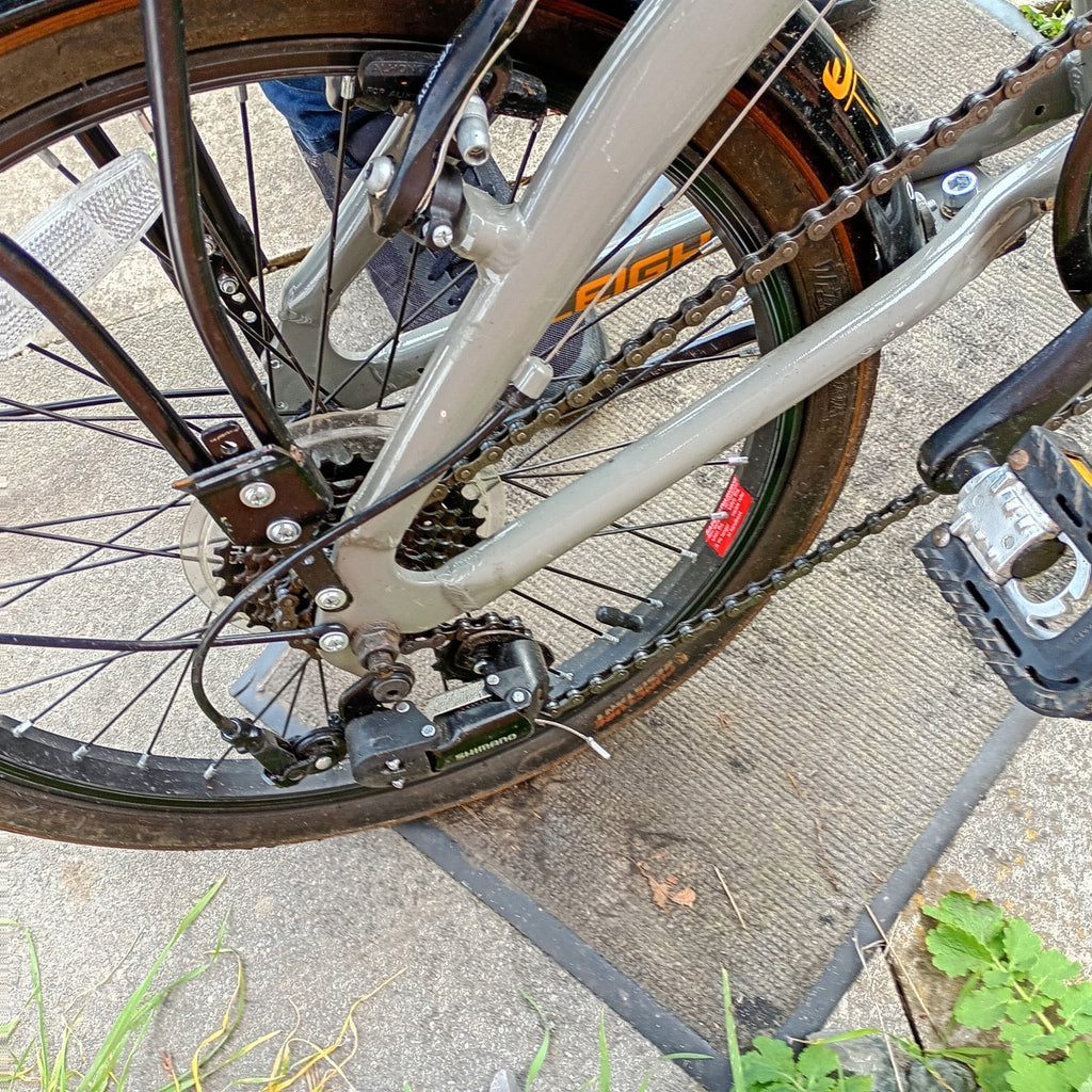 Raleigh Evo 2 Folding Bike 7-Speed Shimano Gears, Grey