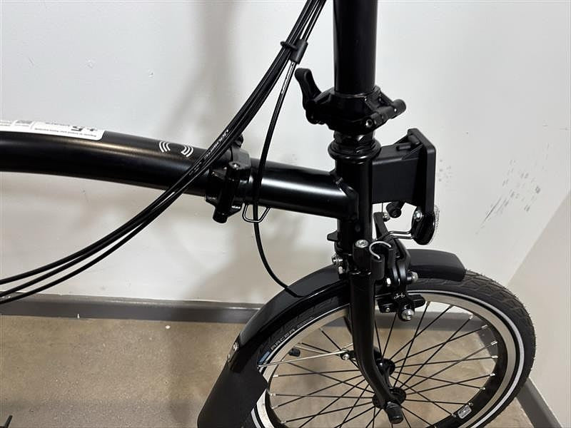 Brompton C Line 6 Speed 2023 Mid Handlebar Folding Bike - Matt Black