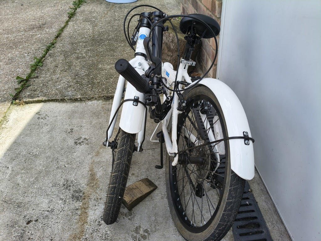 Cross CRF300 Folding Bike White, 20-inch Wheels