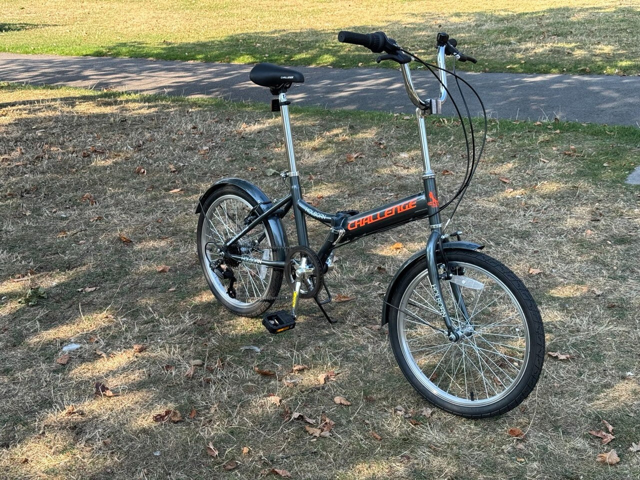 Challenge Holborn Folding Bike – Lightweight, Compact, and Perfect for Riding!