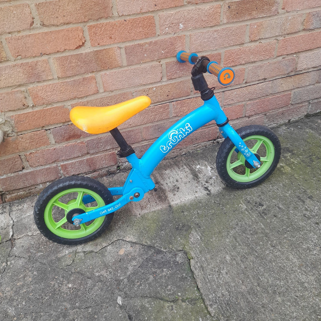 Trunki Folding Balance Bike, 12-inch Wheels Fold to carry/car boot