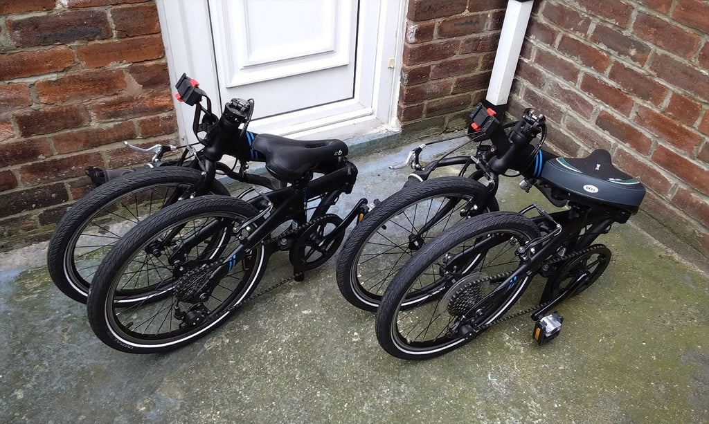 Pair of Dahoon Aluminium Folding Bicycles, 7 Speed, 20 Inch Wheel Models.