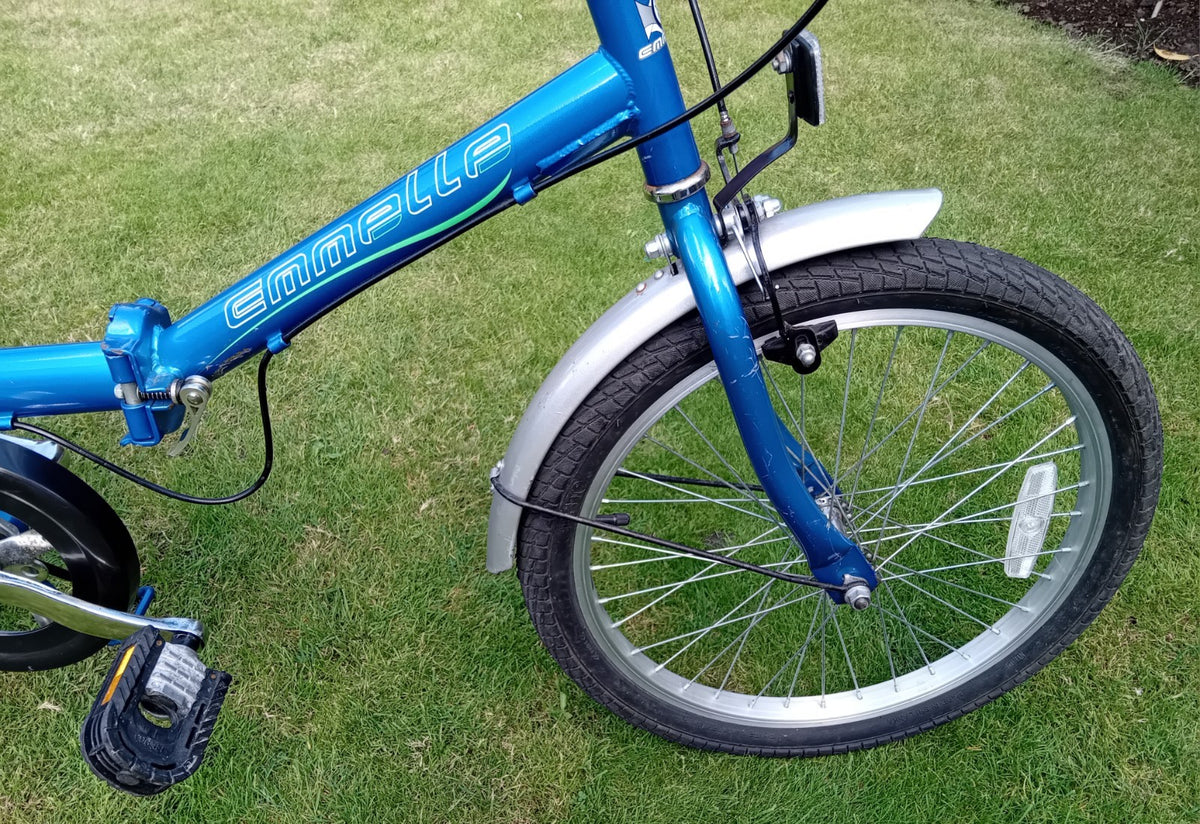 Emmelle 'Shuttle' Single-speed Folding Bike.  Used. 20" Wheels. student, shoping