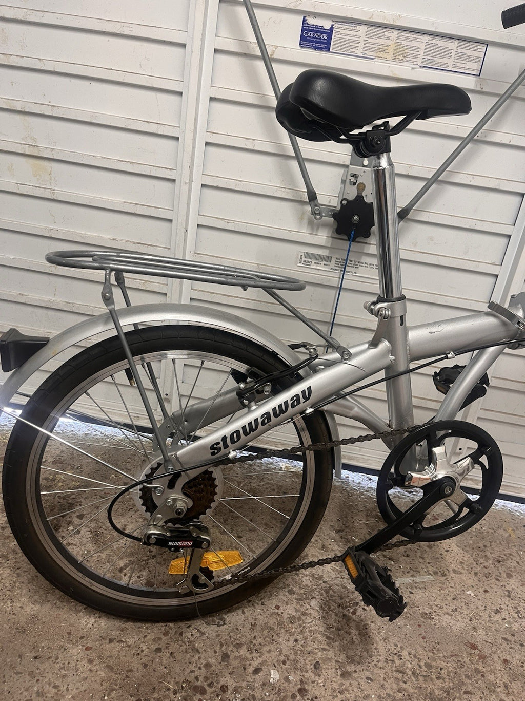 Stowaway Folding Bike 20in Silver with Rear Rack Mudguards Kickstand