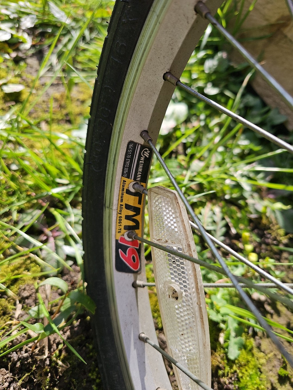 Land Rover Freelander City Folding Bike With 16 Inch Wheels