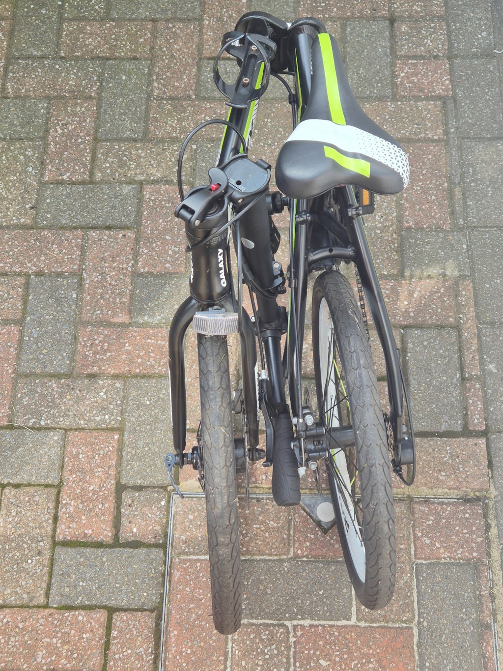 Galaxy Dolphin 2.0 20" folding Bike Shimano 7 Speed Disc Brakes Trinx Used Once