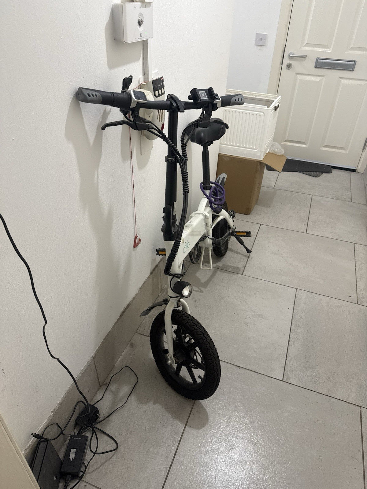 Fildo Folding Bike White/Black/Purple Flat Bar Handlebar with Kickstand