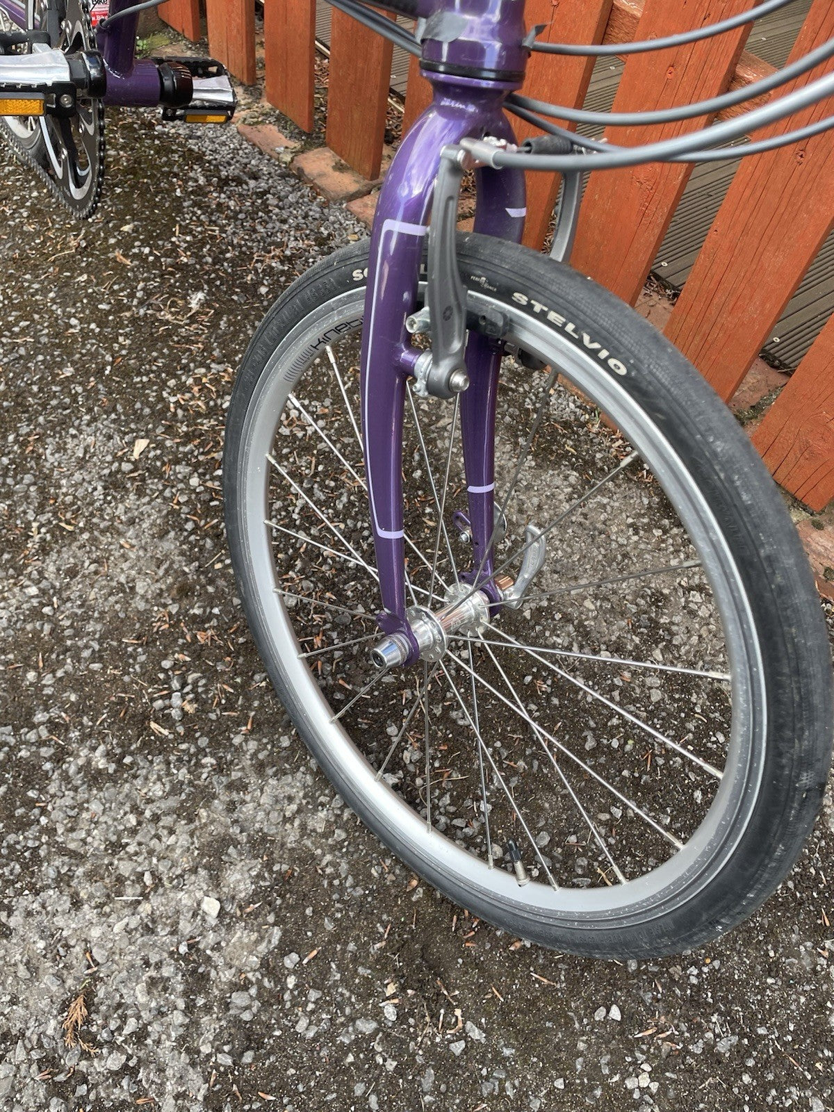 Dahon Folding Bike 20” Kinetik Comp Racing Wheels.