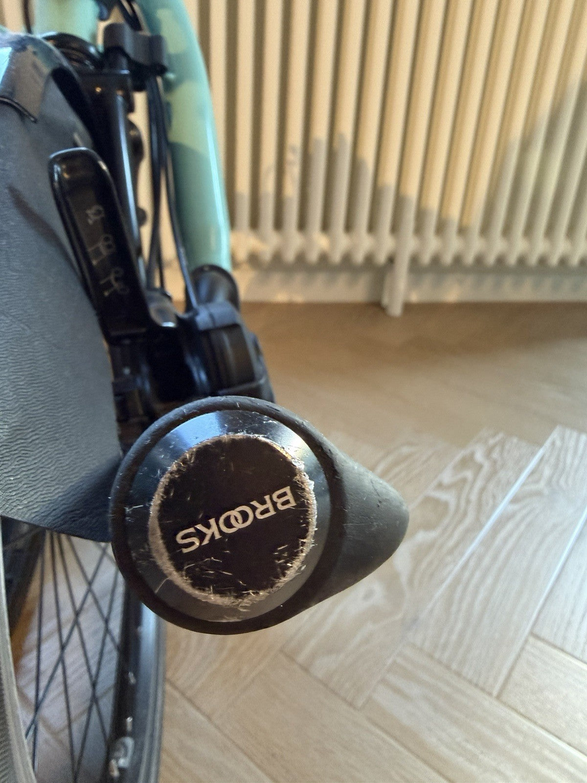 Brompton M6L Superlight — Turkish Green/Black Edition with battery lighting