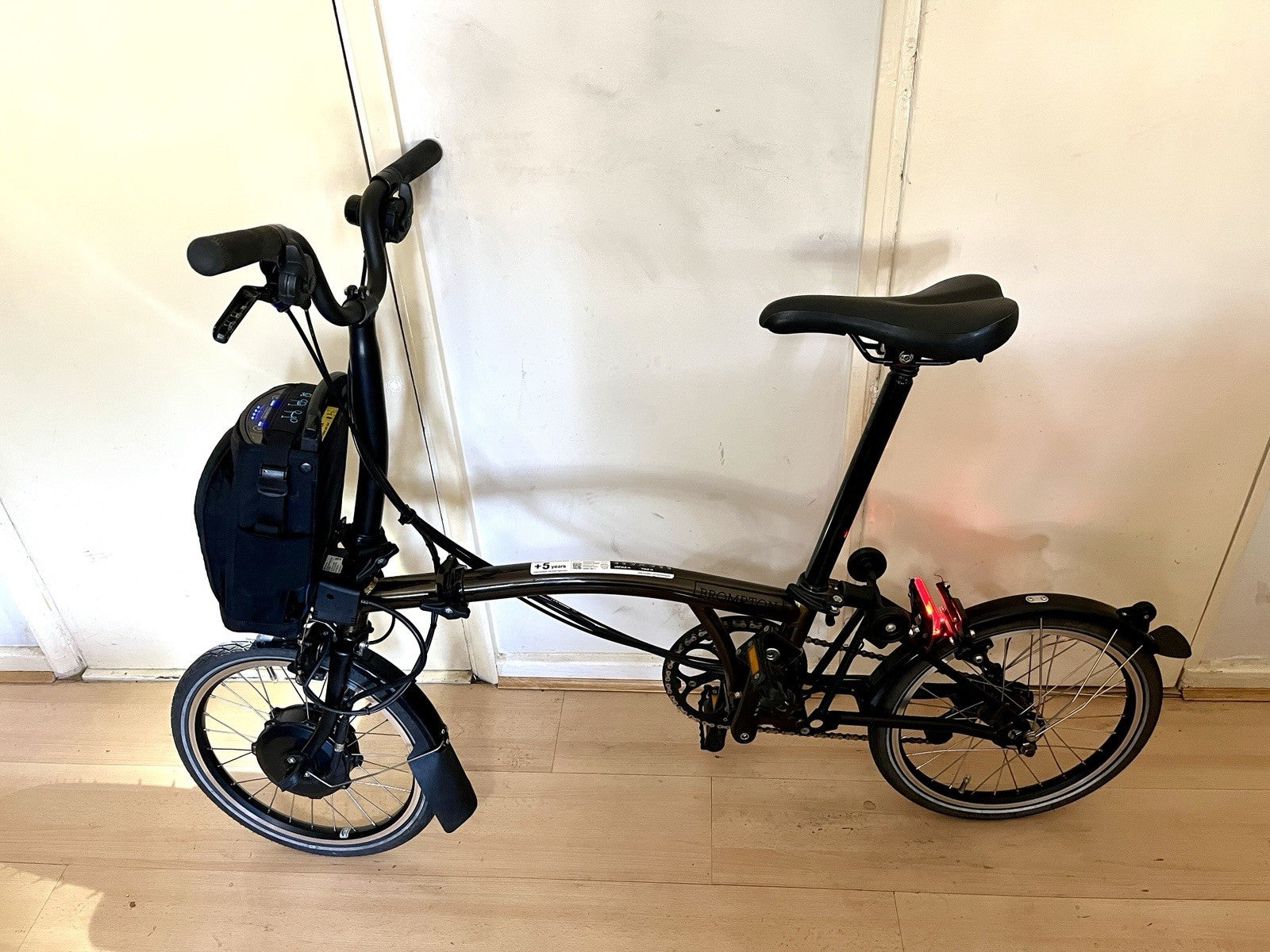 Brompton C Line 6 Speed, Black Lacquer Edition Mid Handlebar 2023