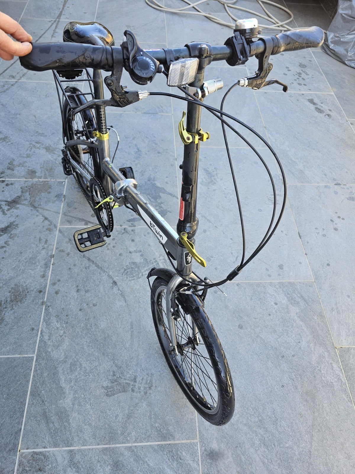 Btwin Hoptown  20 Inch Folding Bike city road bicycle