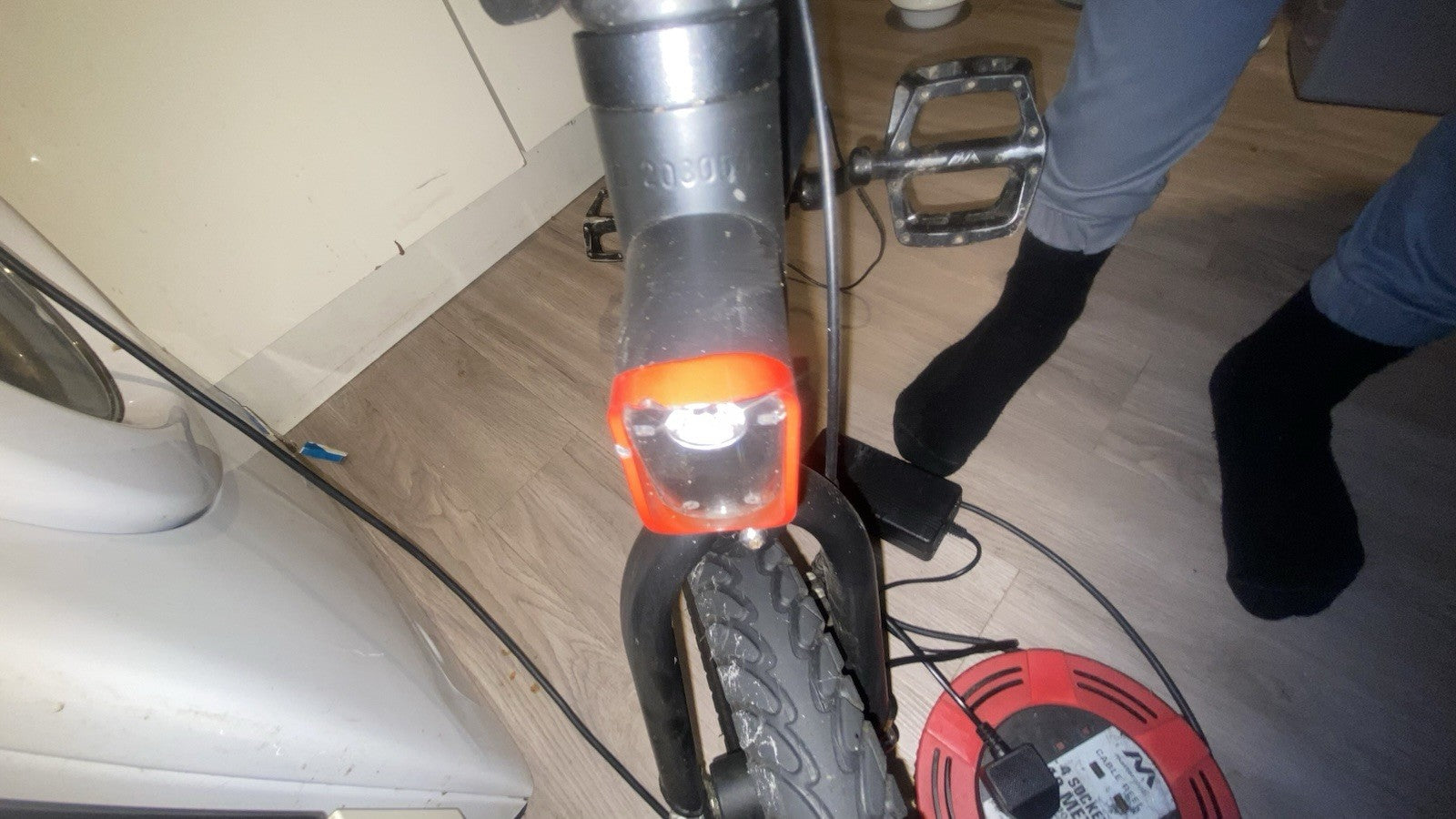 DYU 14in Folding  36V 10Ah 250W Disc Brakes, Lights, Black