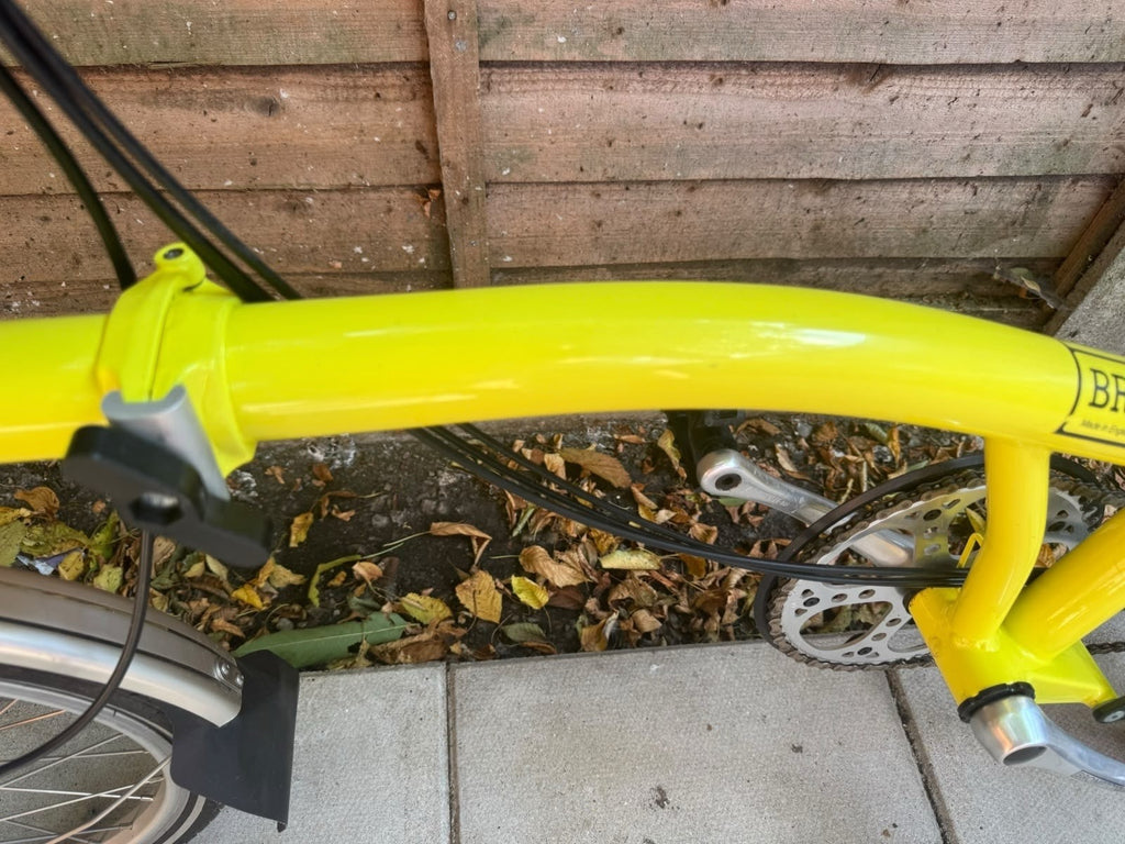 Classic 6-Speed Brompton Folding Bicycle - yellow Excellent condition
