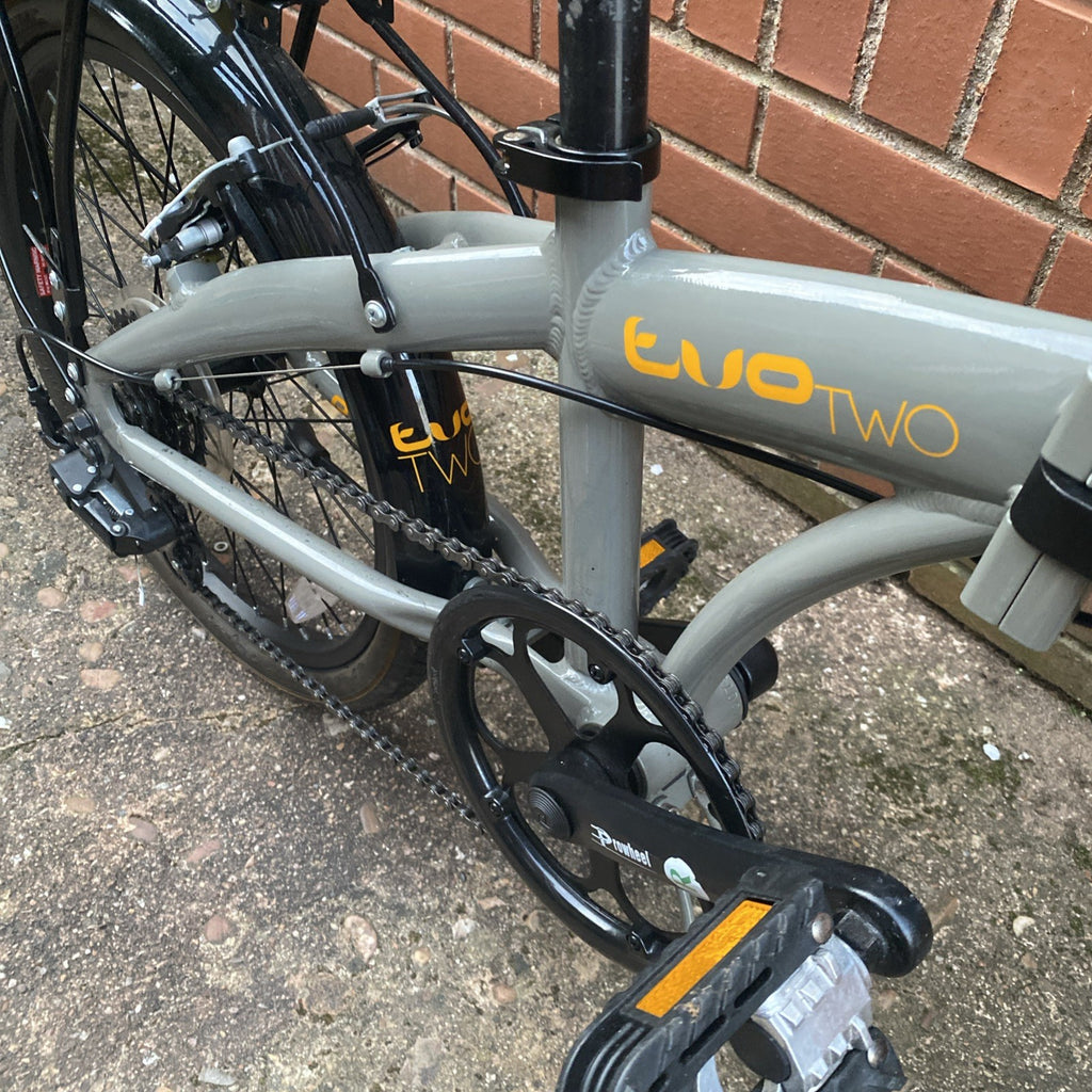 Raleigh Evo 2 Folding Bike 7-Speed Shimano Gears Grey Good Condition, in Exeter