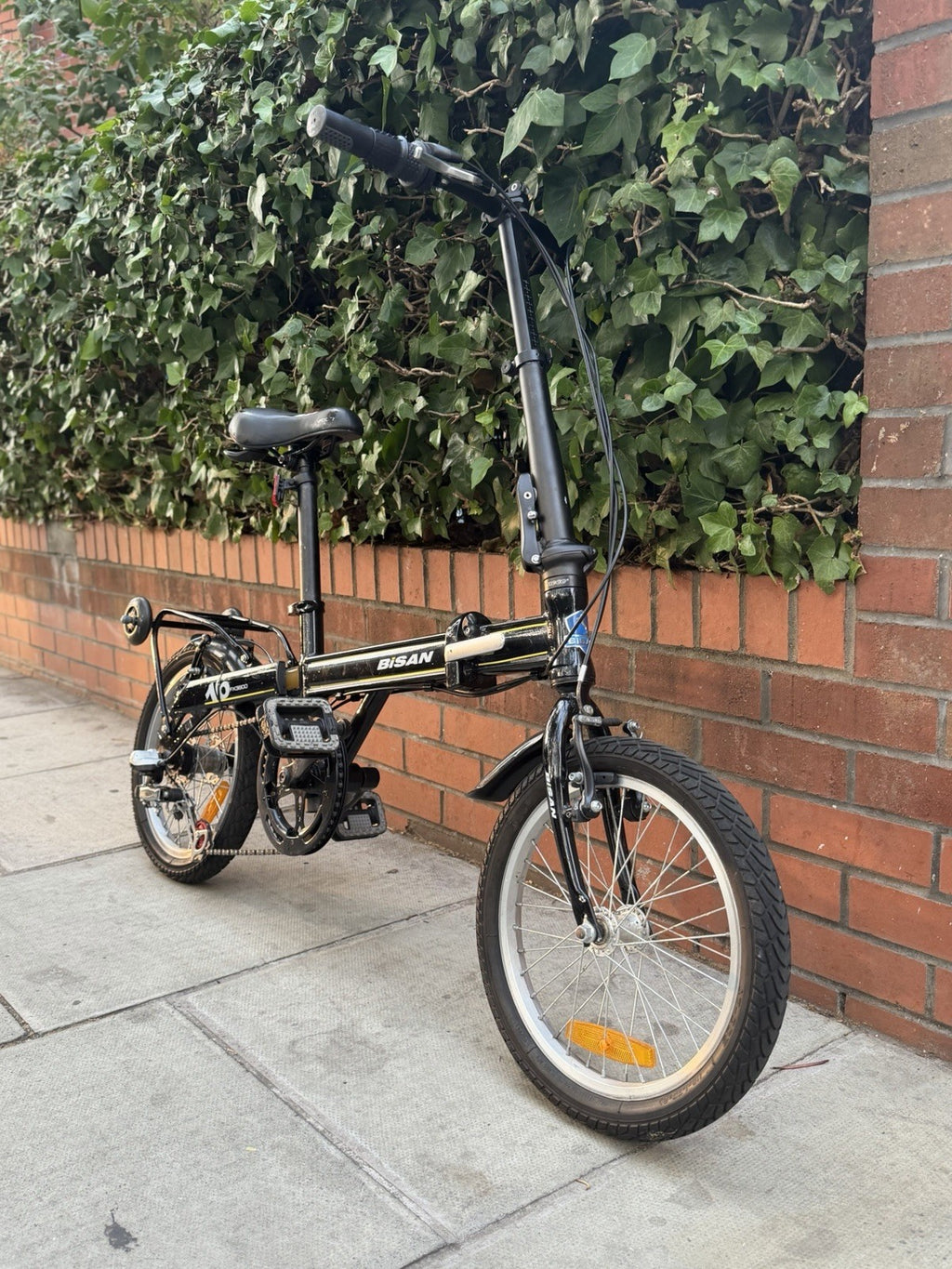Bisan FX3800 Folding Bike – Black, 16” Wheels, Used, Working Condition