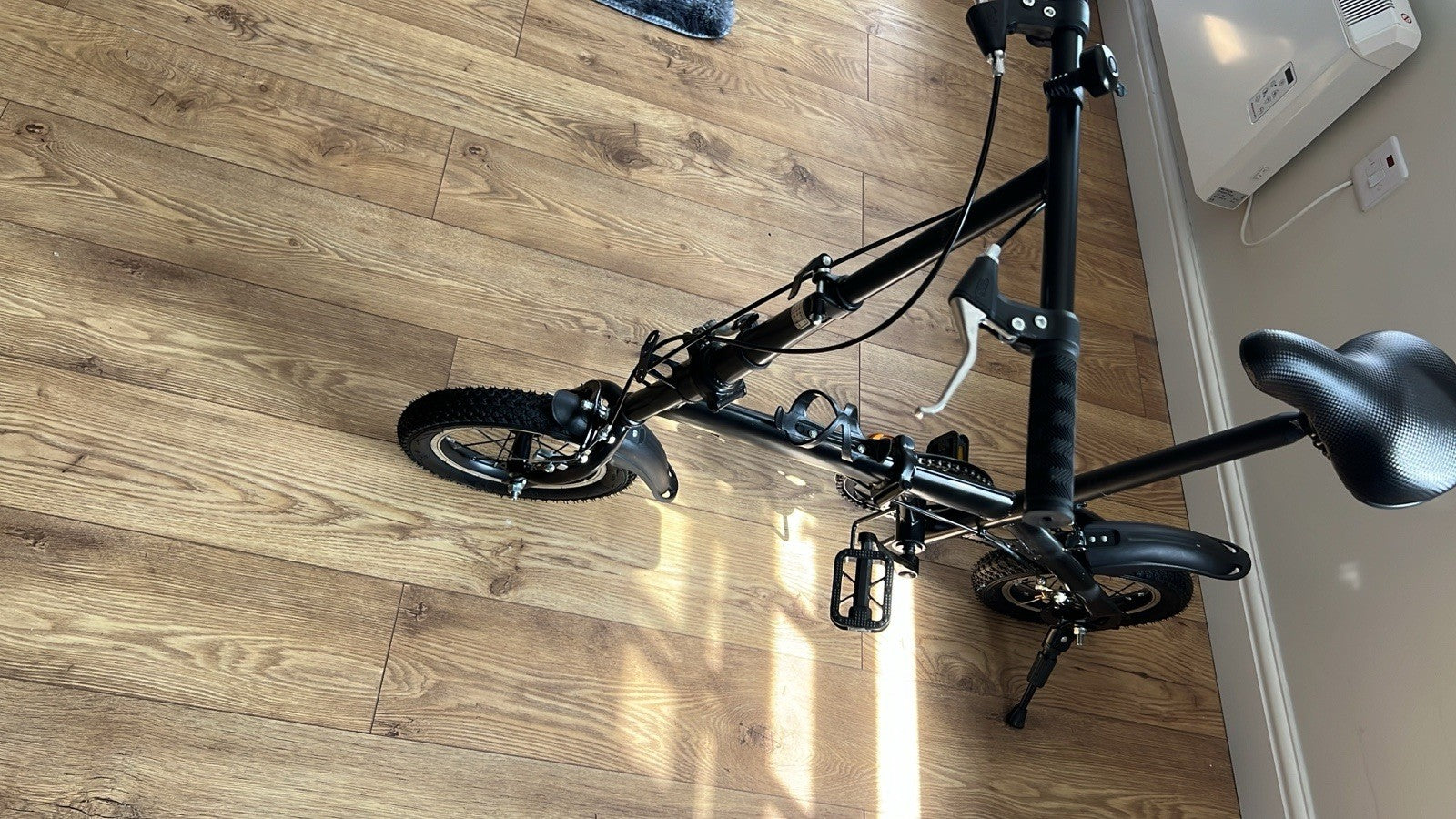 Folding Bike Black 12in Wheels Steel Frame Disc Brakes Mudguards Kickstand