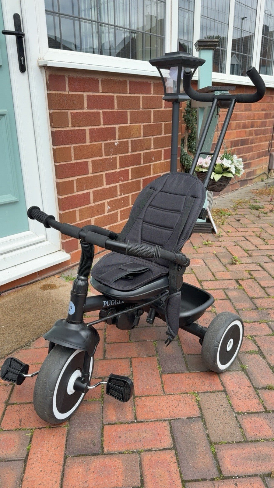 Puggle Easy Twist 6-in-1 Folding Trike with Parent Handle - Black (9M - 5Y)