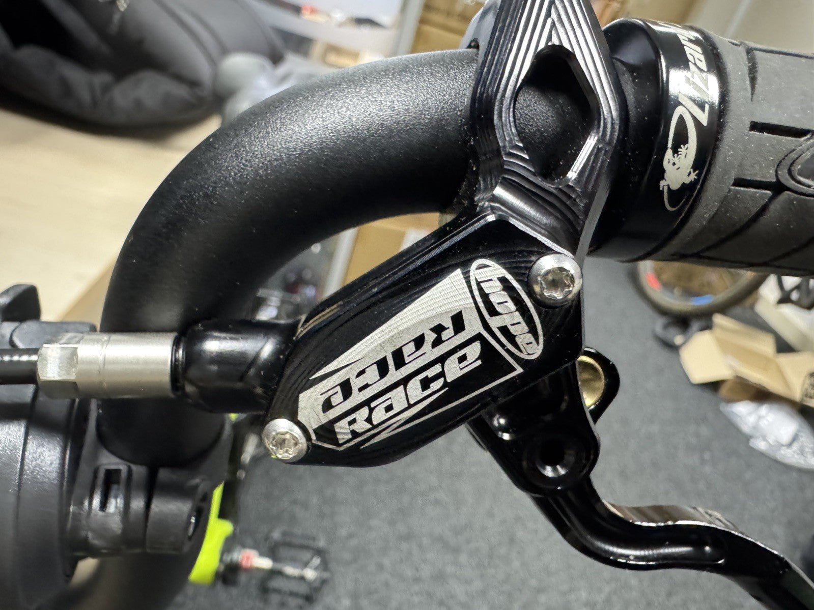 BROMPTON M6R WITH ROHLOFF CONVERSION BY KINETICS OF GLASGOW, FULLY CUSTOMISED