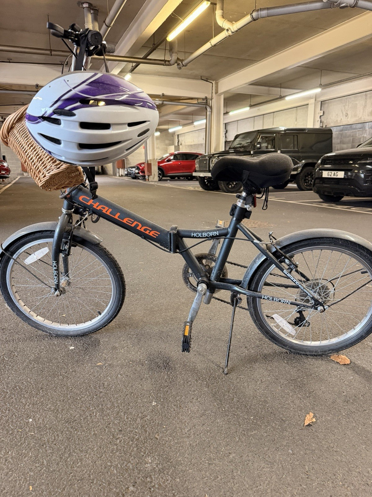 Challenge Holborn 20in Folding Bike 6 Speed Grey/Orange Basket Mudguards