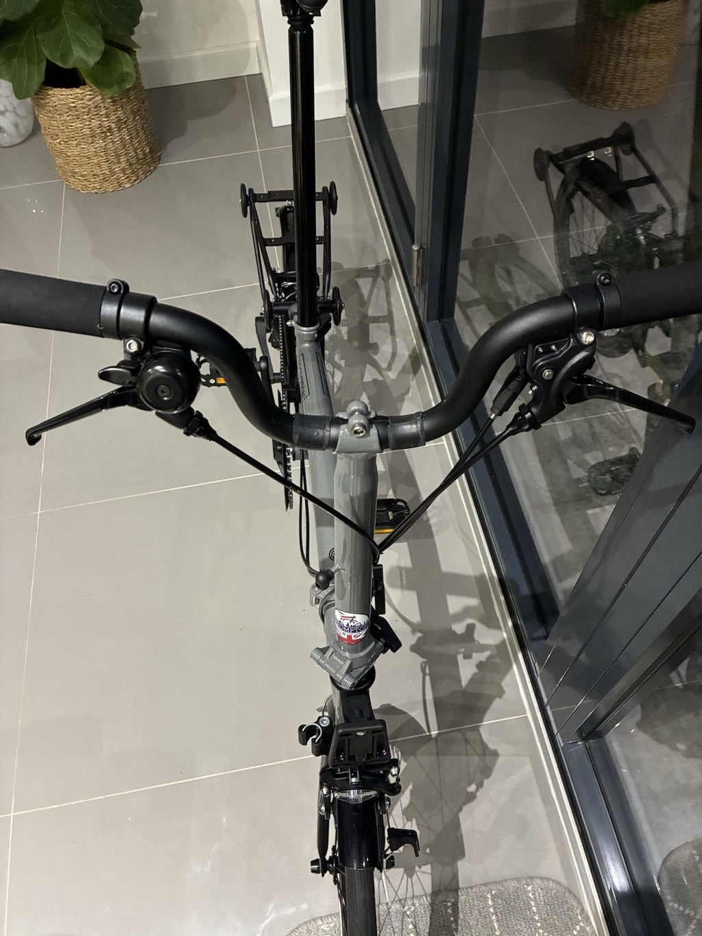Brompton P Line 4 speed in excellent condition.