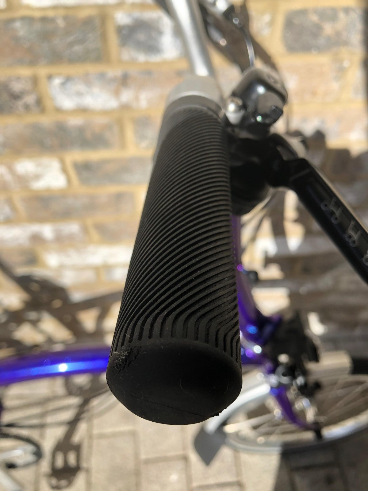 Brompton Metallic Purple M6L - SUPER RARE - WORLDWIDE SHIPPING - A+ Condition