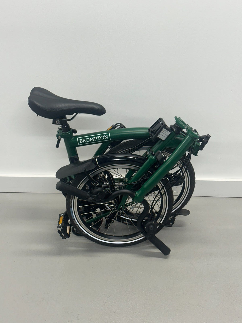 Brompton C Line - Classic Racing Green - 12 Speed - comes with Brompton Pump