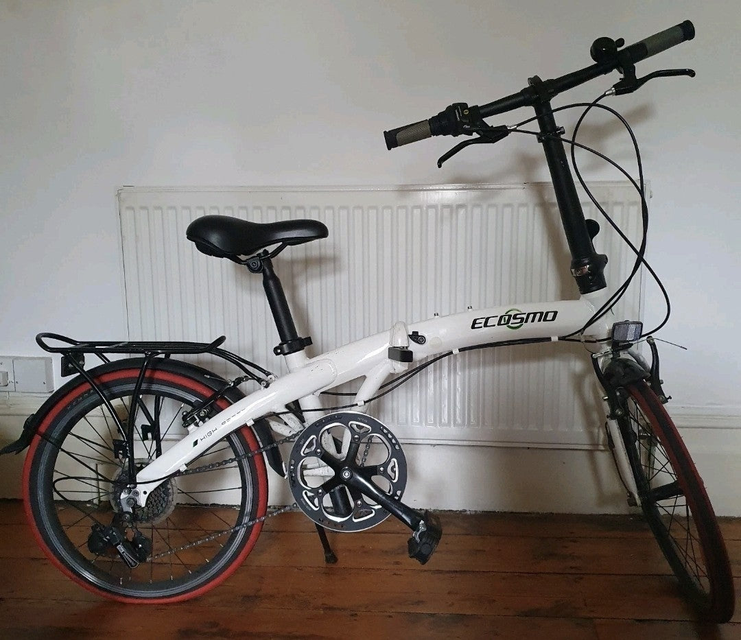 Ecosmo 20" lightweight alloy folding city bike In Excellent Condition.