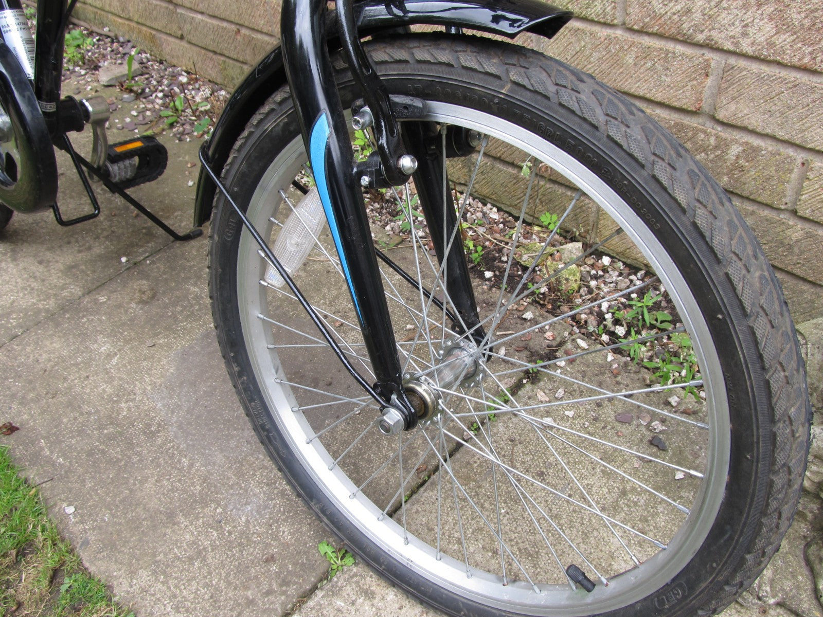 BIKE - FOLDING BIKE - 19 "WHEELS  - UNISEX - VERY GOOD CONDITION