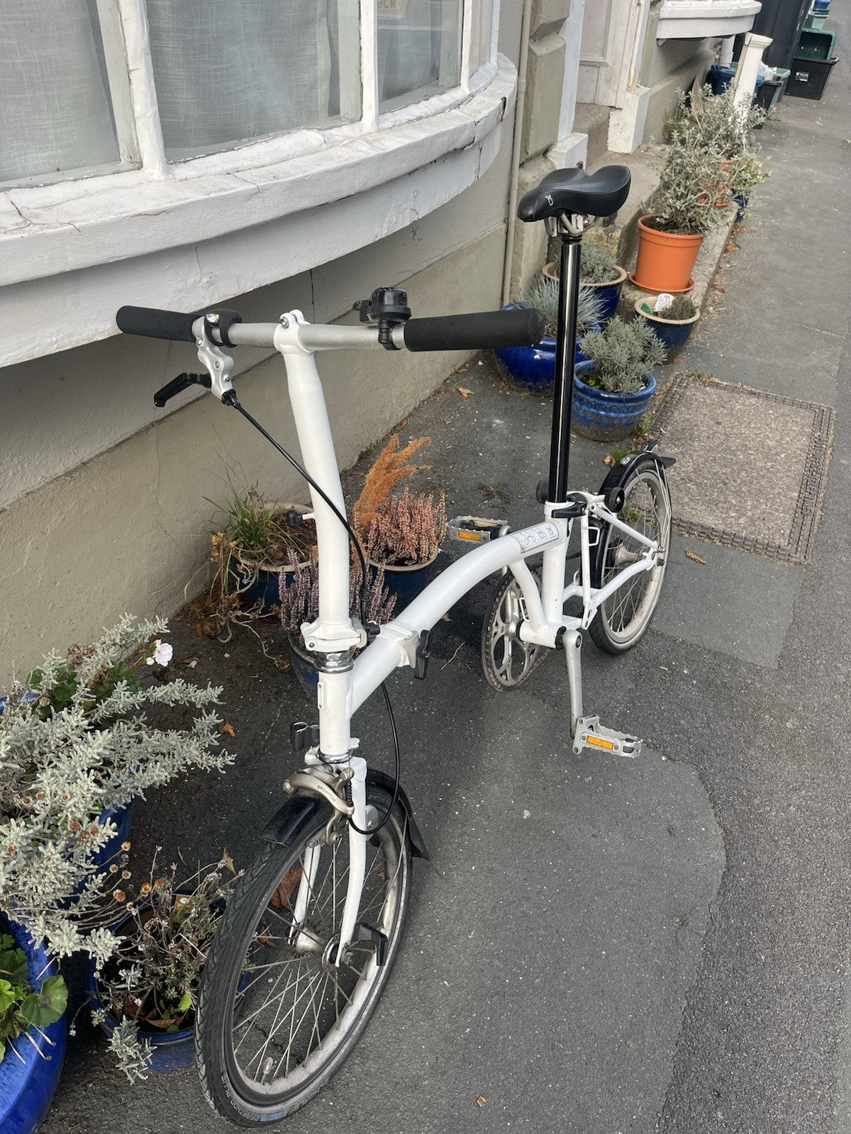 Brompton S1L Folding Bike In White With Black Upgrades