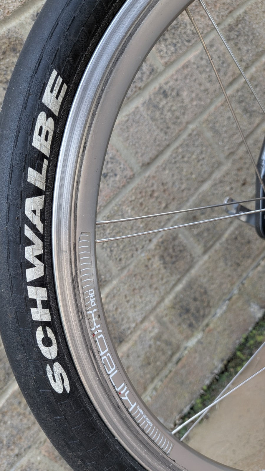 Dahon Mu SL folding bike | 2006 | lightweight ~ 10kg Aluminium | 20” | 9-speed.